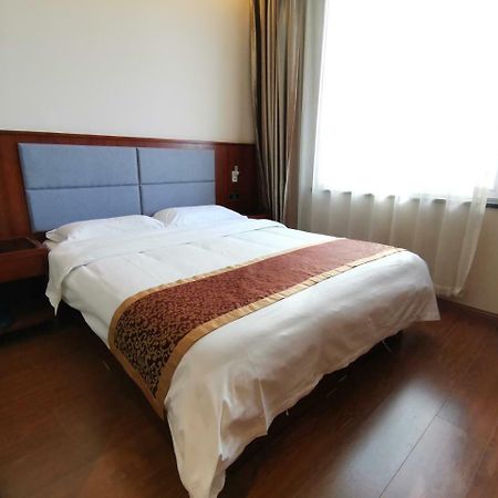 Beijing Gongmei Blue Peacock Business Hotel Eksteriør bilde
